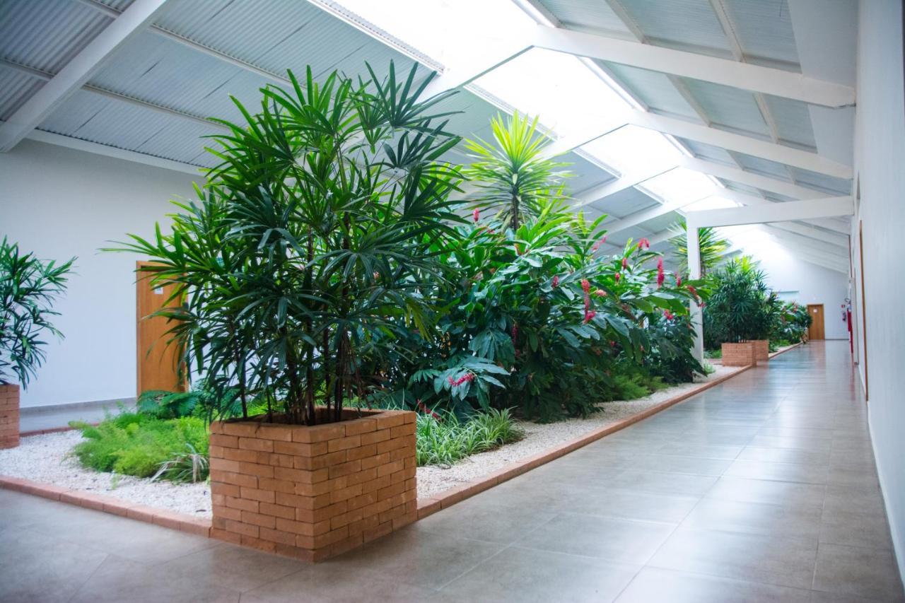 Hotel Vila Verde Penapolis Exterior photo